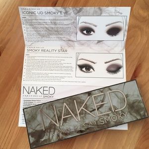 Urban decay naked smoky
